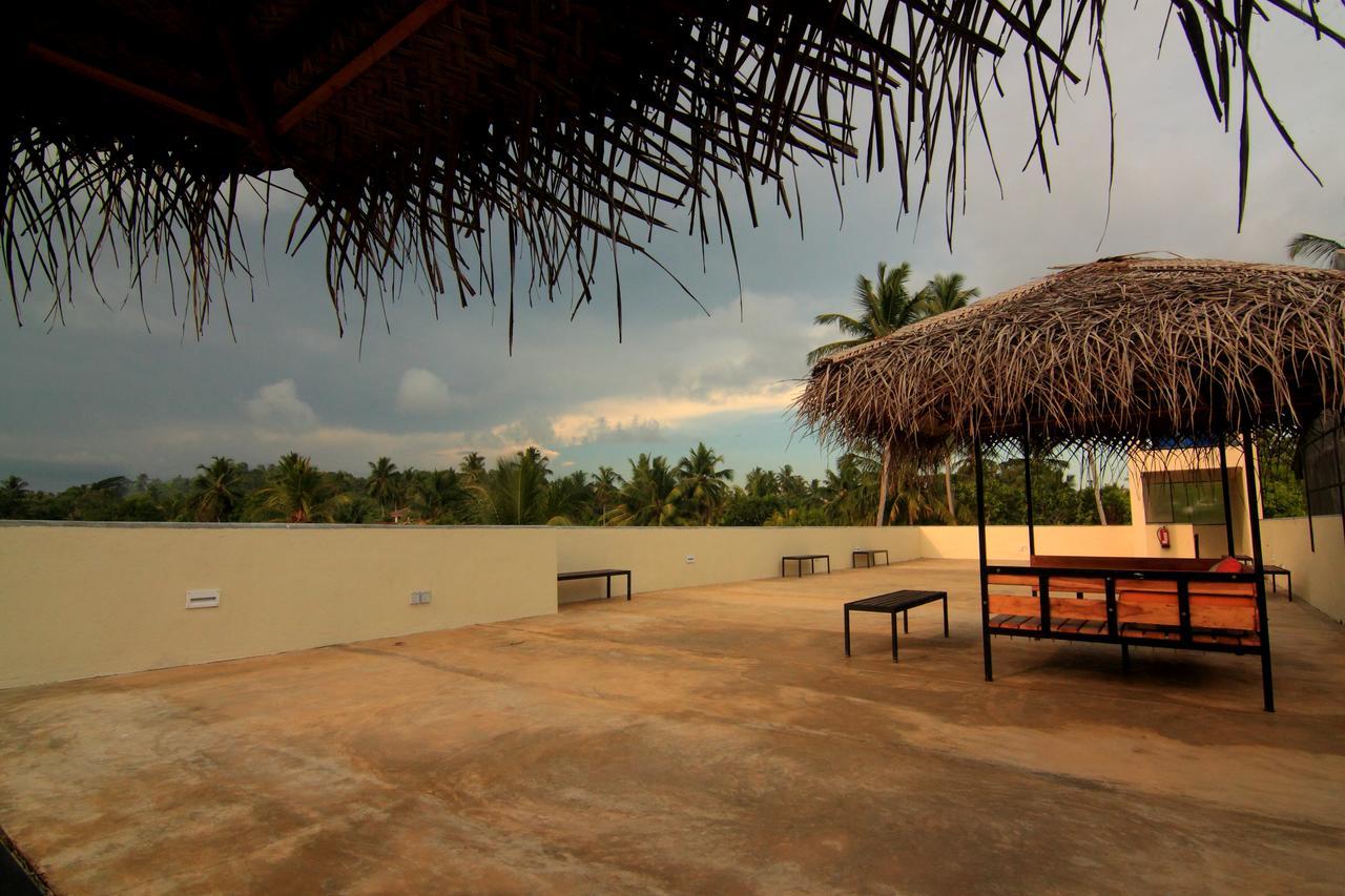 Jj'S Hostel Mirissa Ngoại thất bức ảnh